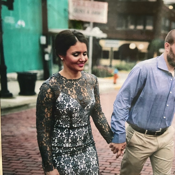 L’agence lace dress - Picture 2 of 6